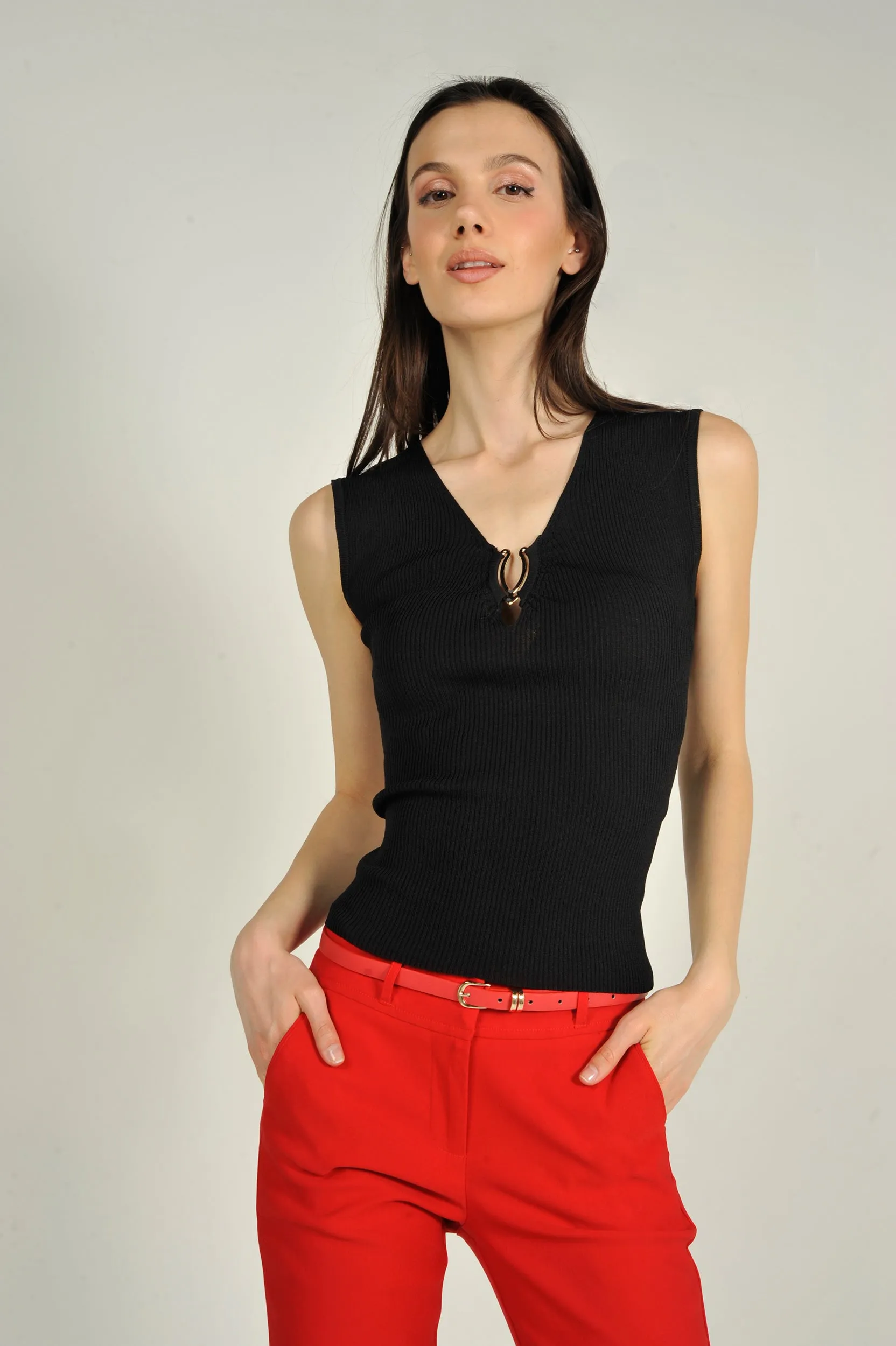 Camisole côtelée à col en V - LILIA - (E-A4)