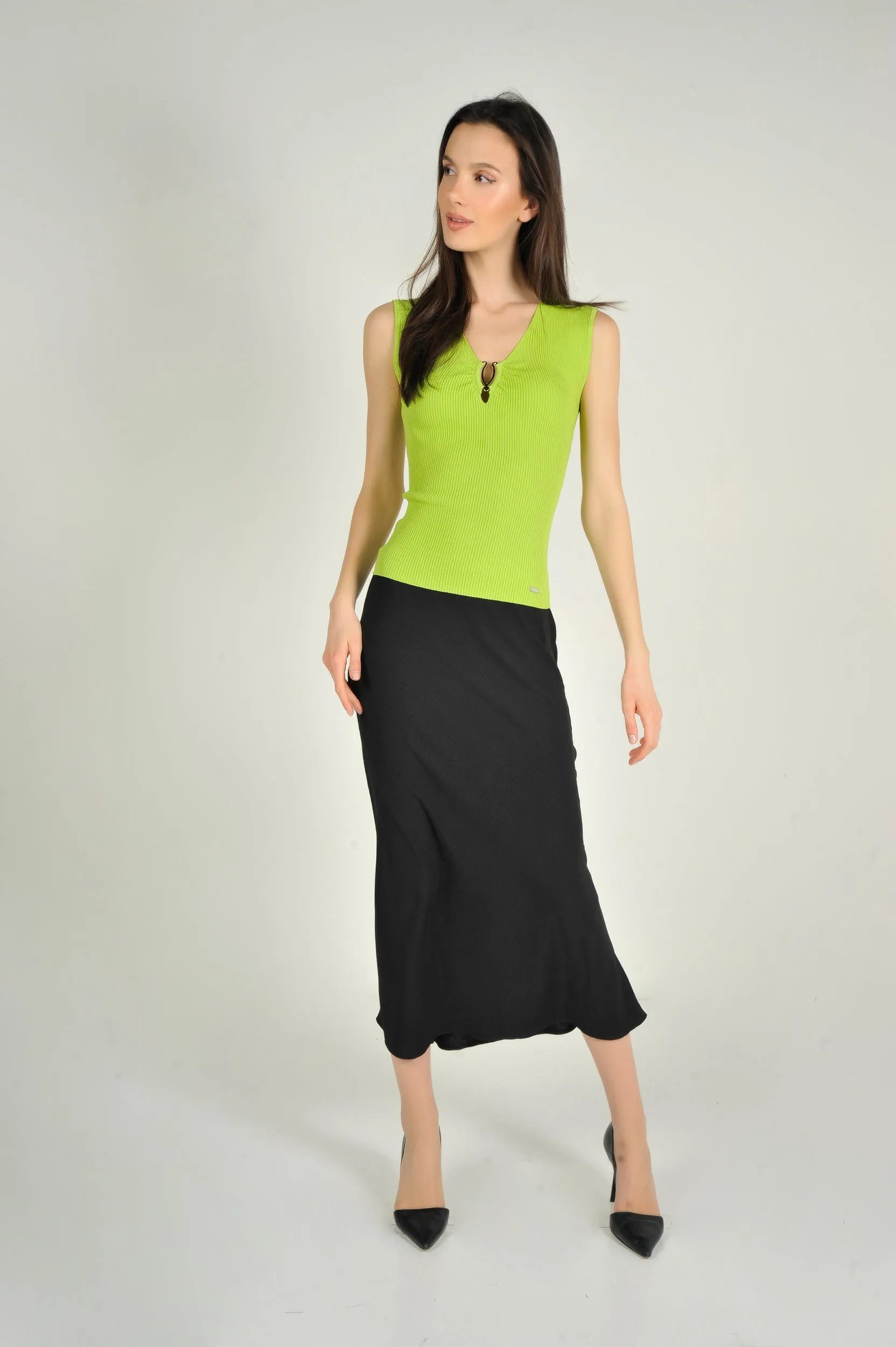 Camisole côtelée à col en V - LILIA - (E-A4)