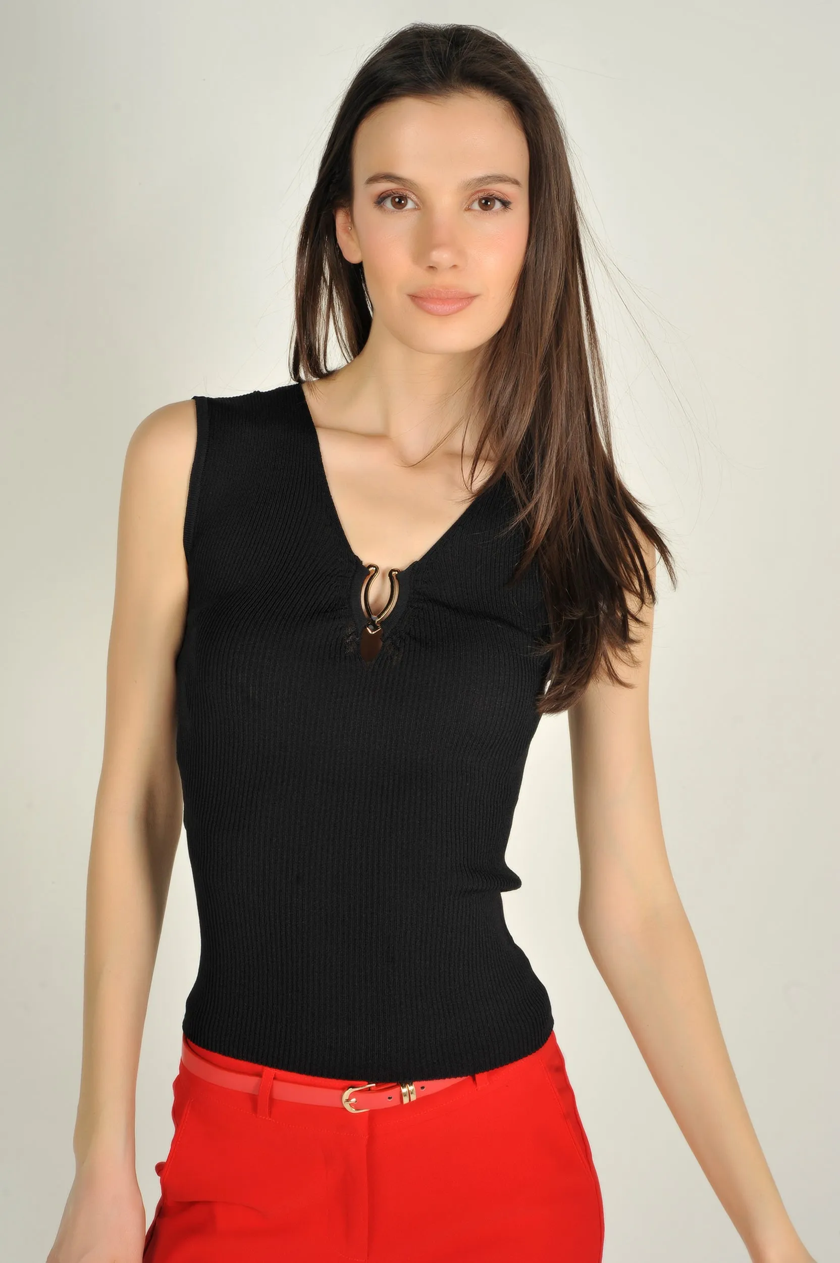 Camisole côtelée à col en V - LILIA - (E-A4)
