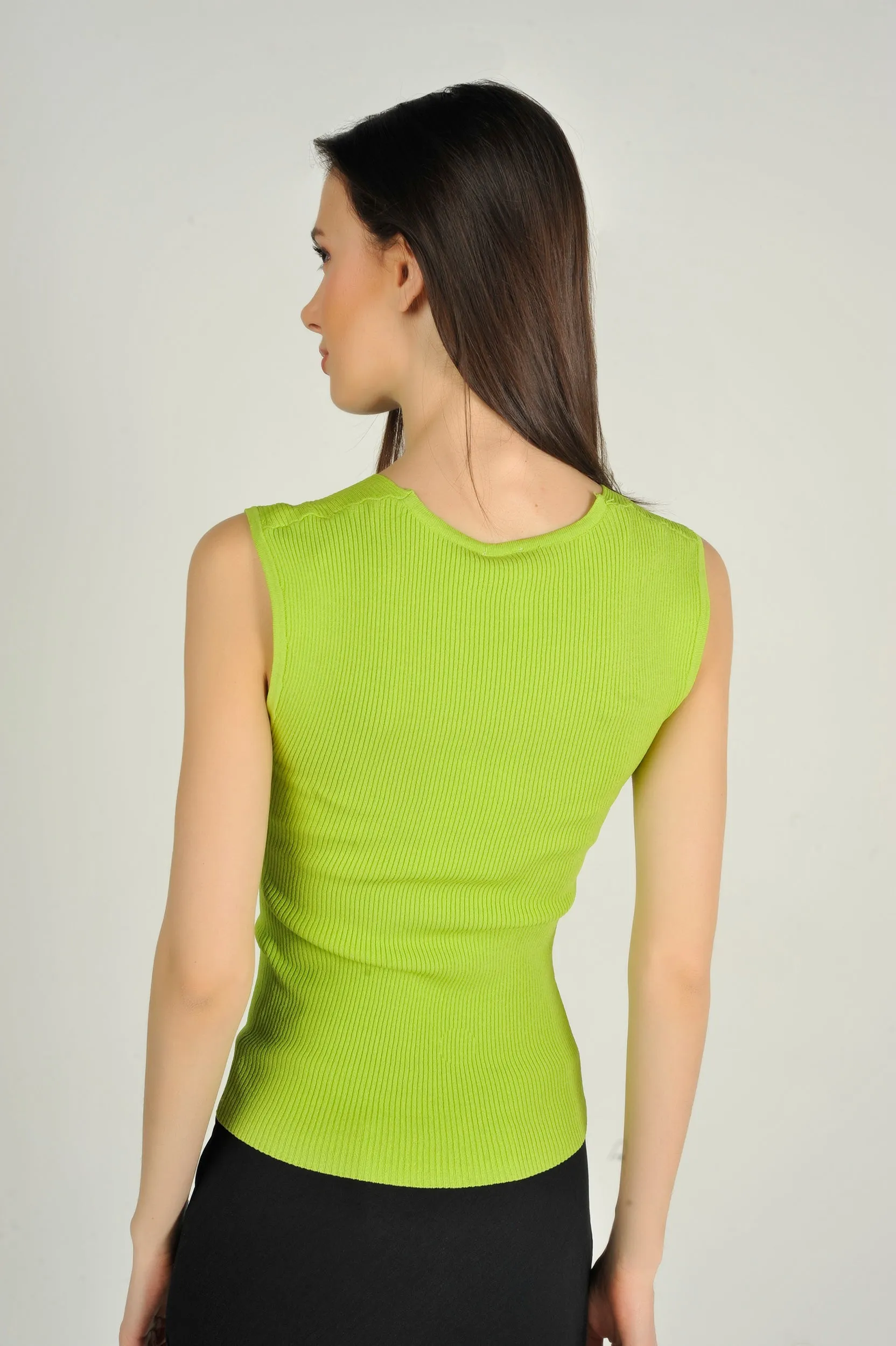 Camisole côtelée à col en V - LILIA - (E-A4)