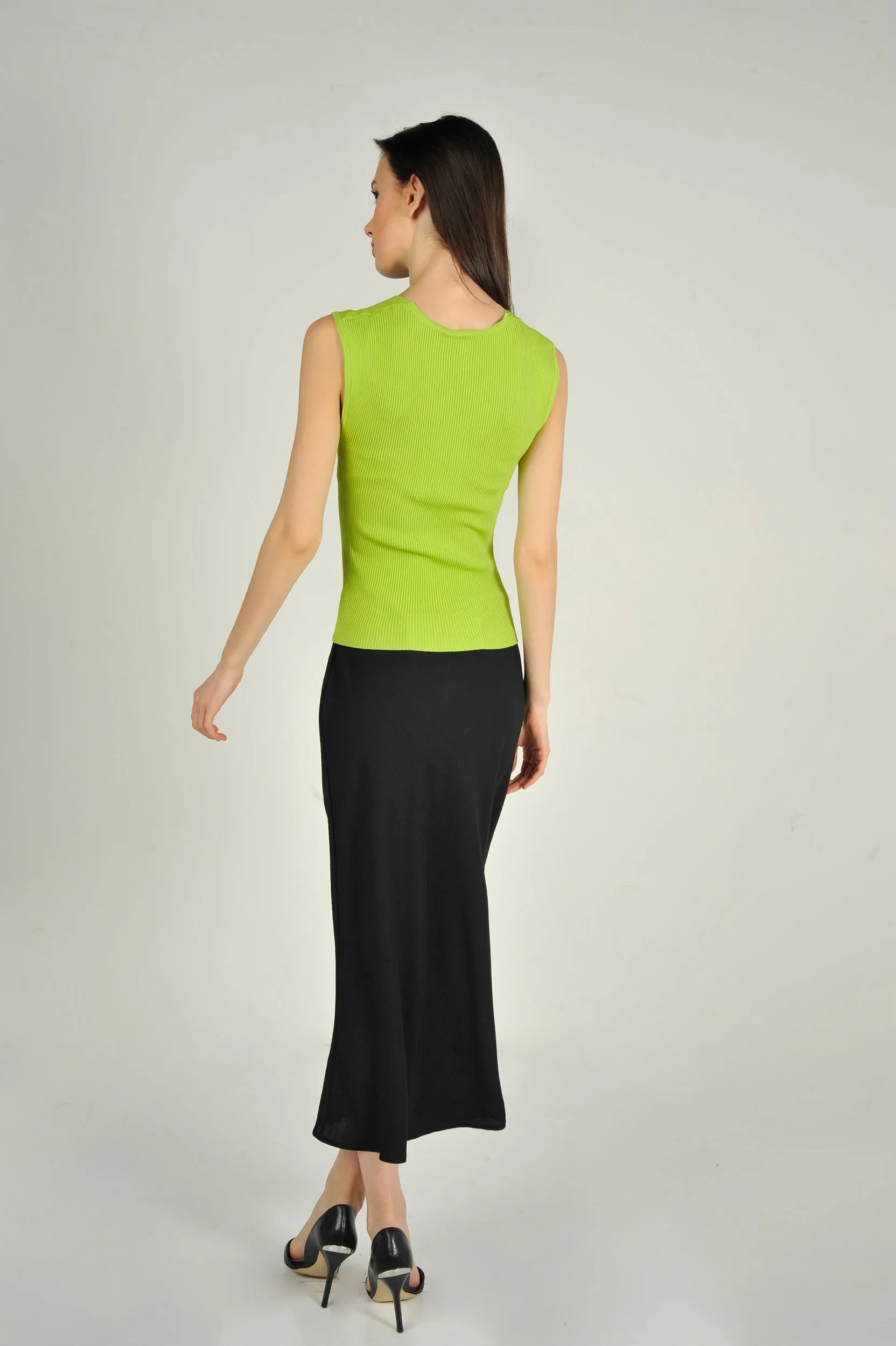 Camisole côtelée à col en V - LILIA - (E-A4)