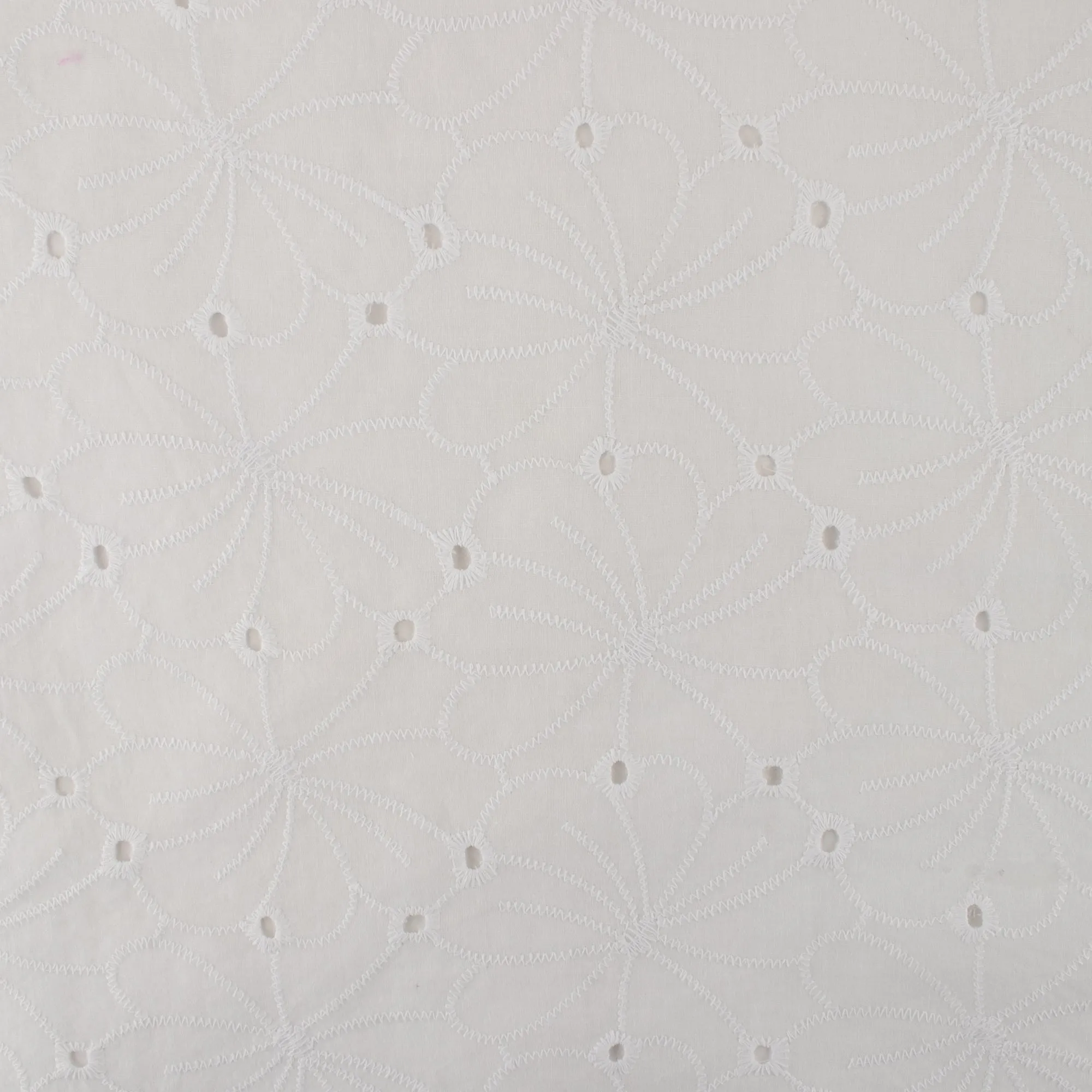 Fashion Embroidered Cotton - Clematis - White
