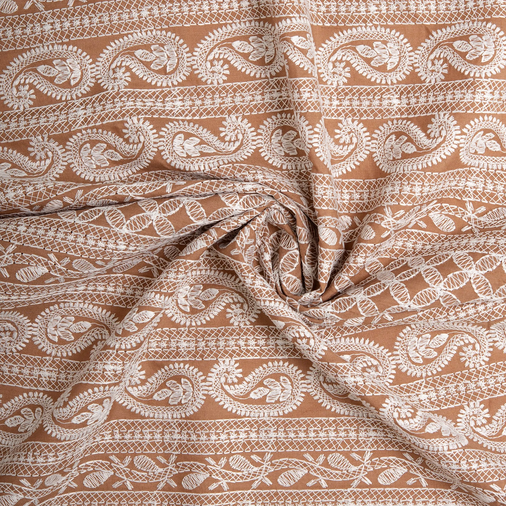 Fashion Embroidery - MARGARET - Hazelnut