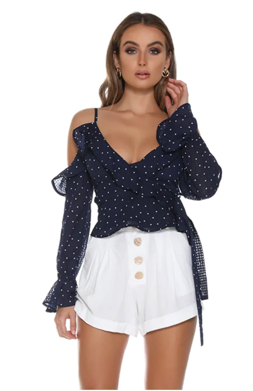 OUI OUI WRAP TOP