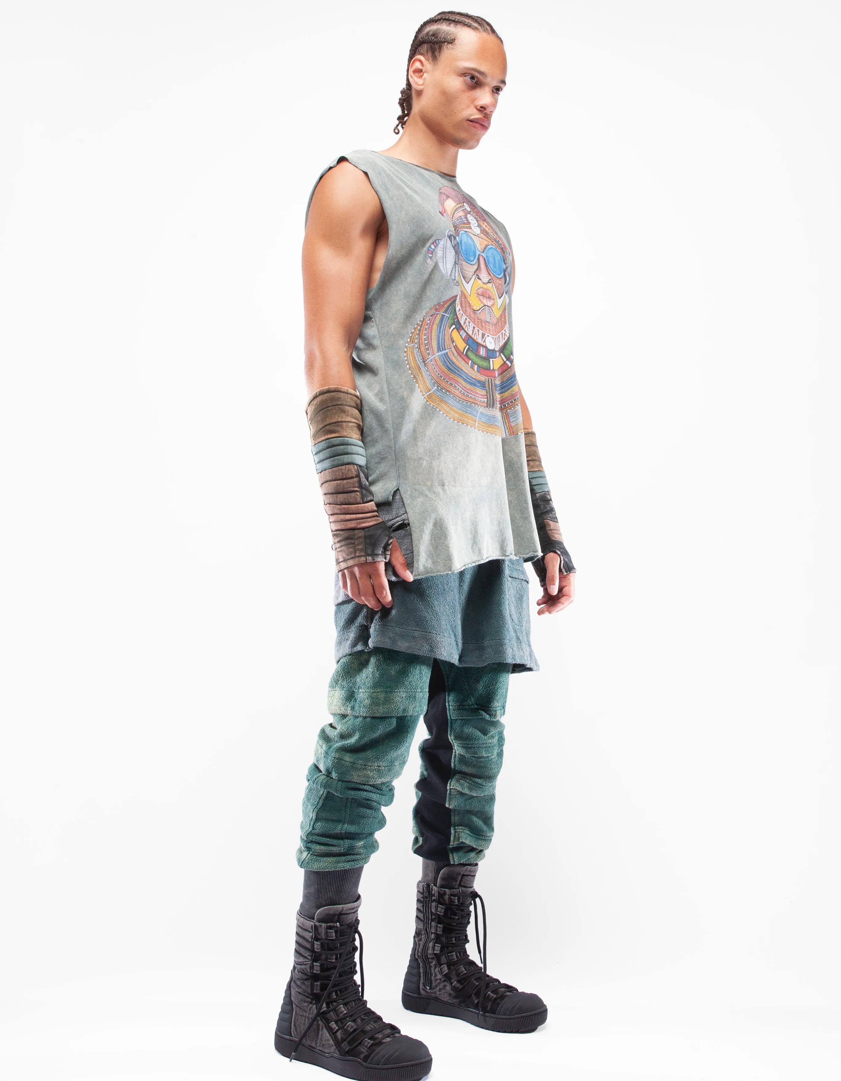 TOP NO SLEEVE TRIBE