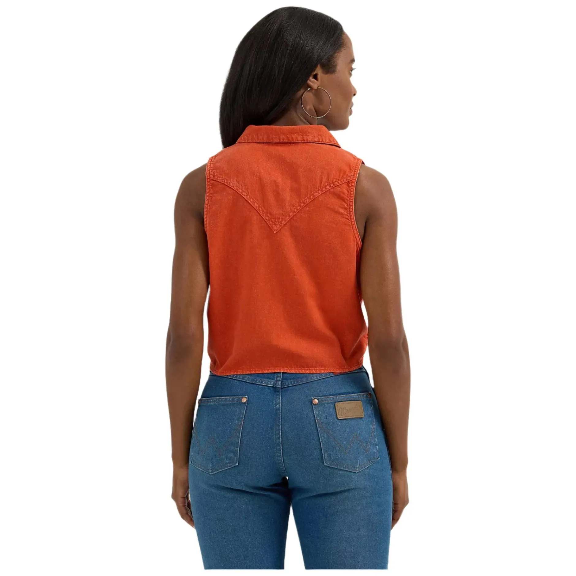 Women's Wrangler Sleeveless Tie Front Camp Shirt 112364384